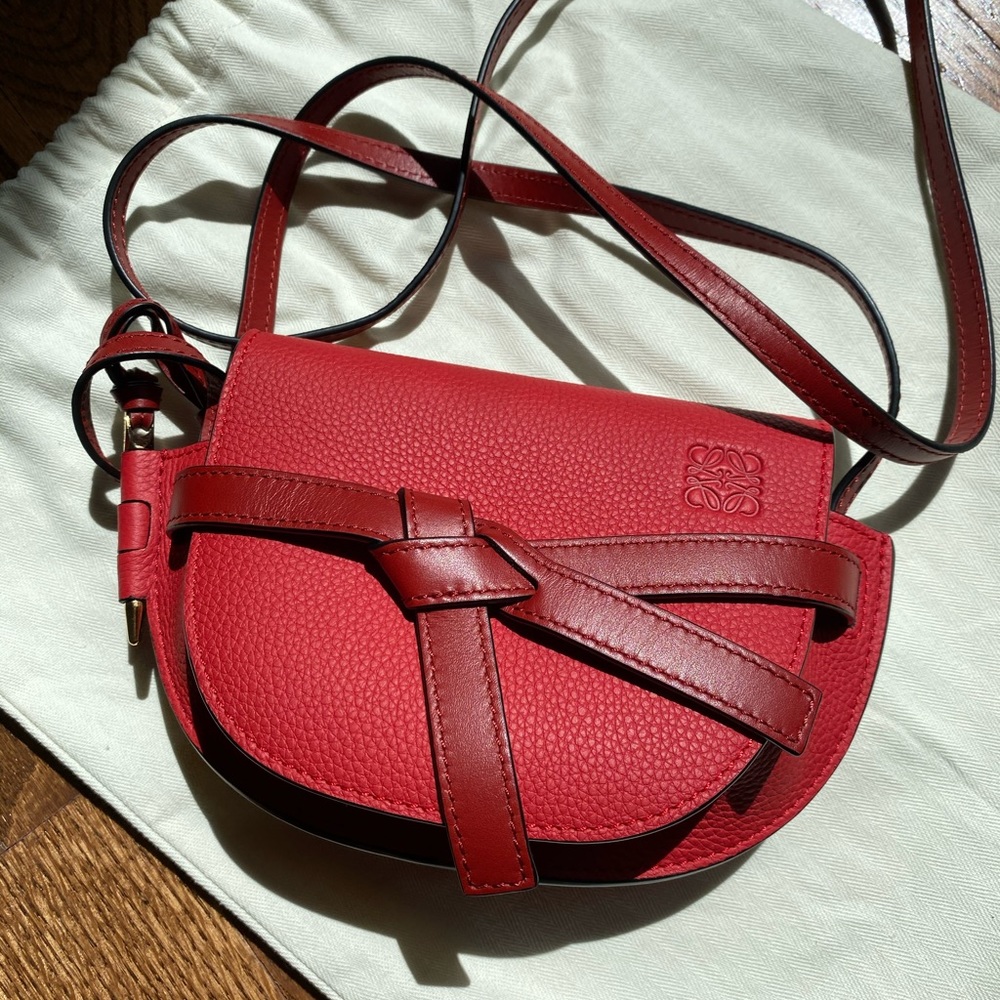SOLD- Loewe minigate